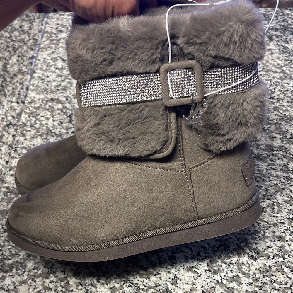 Juicy Couture Kids Boots with Fur and Rhinestone - Brown